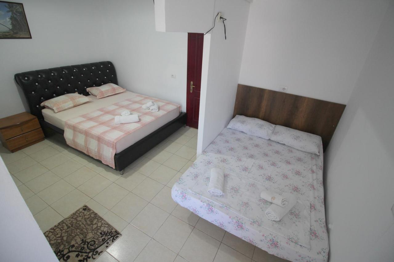 Andy Apartments Sarandë Exterior foto