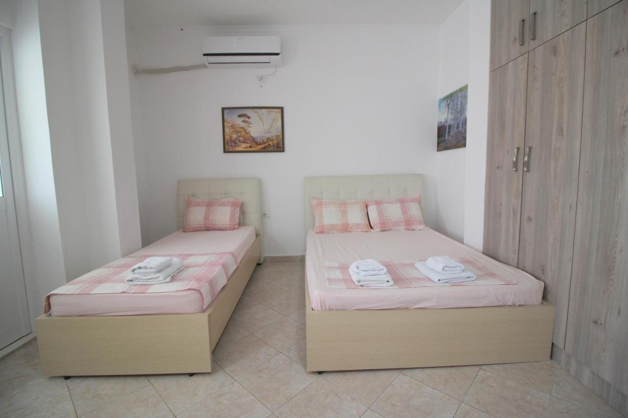 Andy Apartments Sarandë Exterior foto
