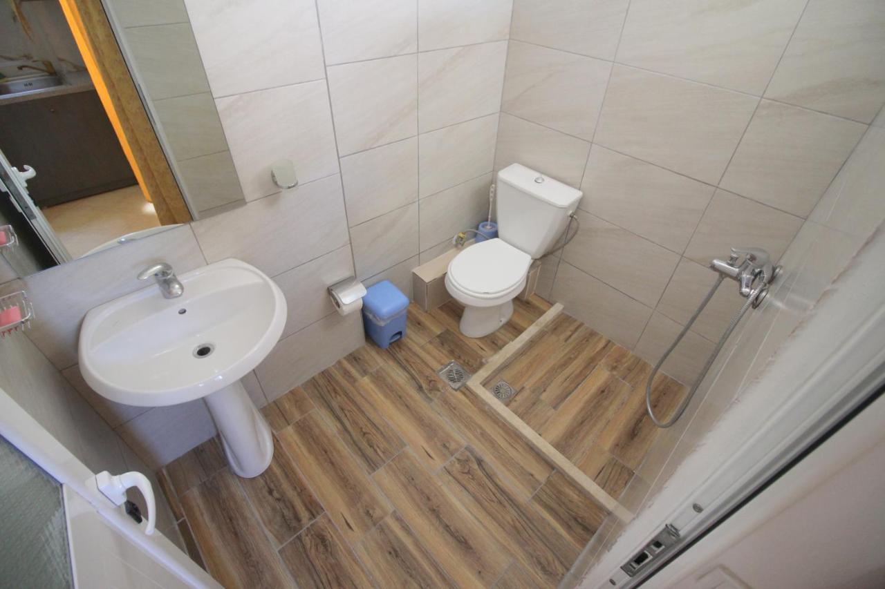 Andy Apartments Sarandë Exterior foto